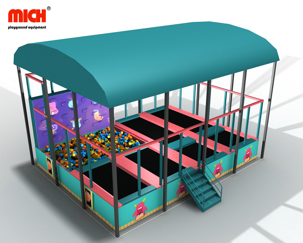 Outdoor Trampoline Equipment