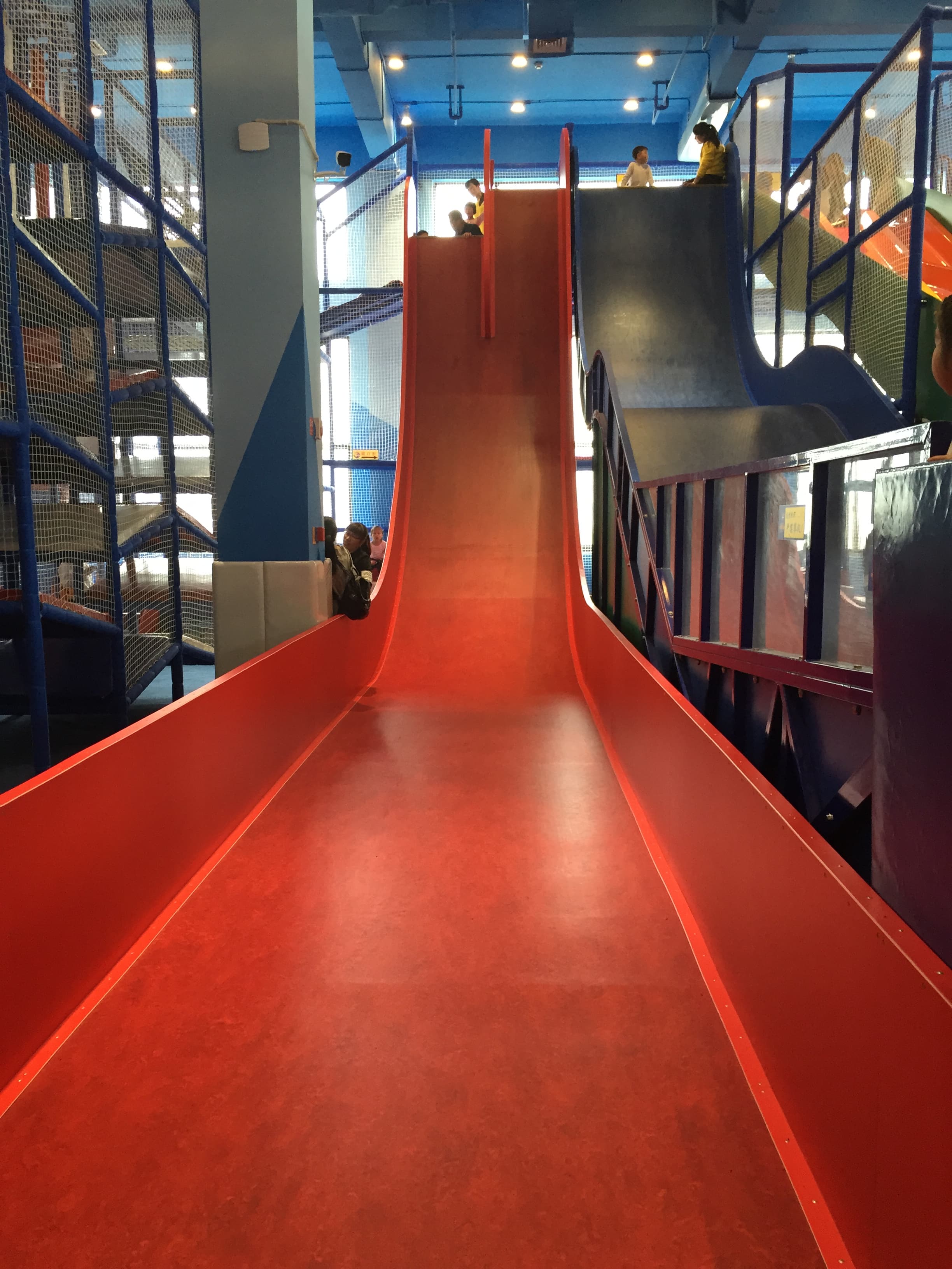 china indoor playground Vertical Slides