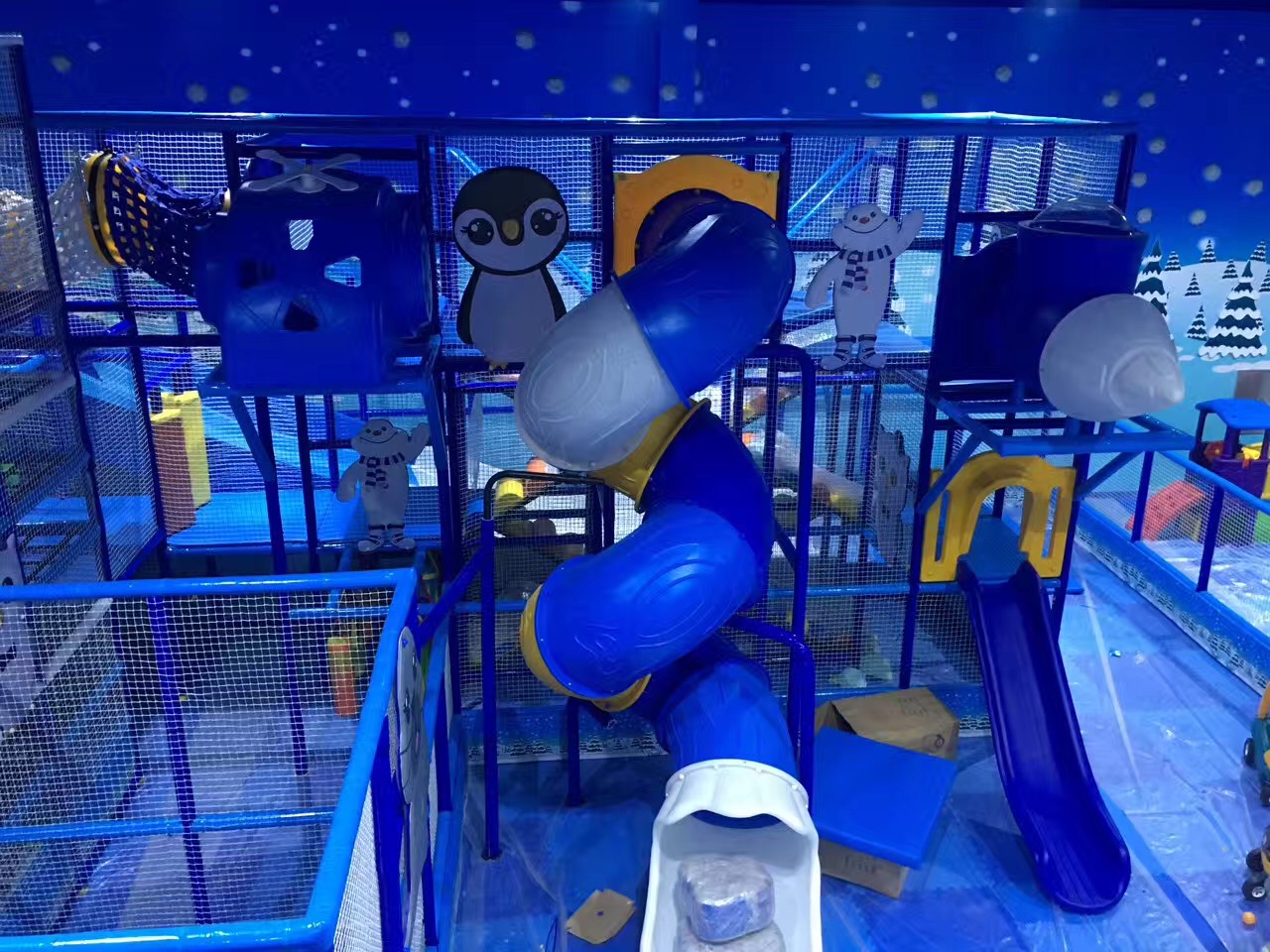 Commercial Snow Themed Indoor Kids Club