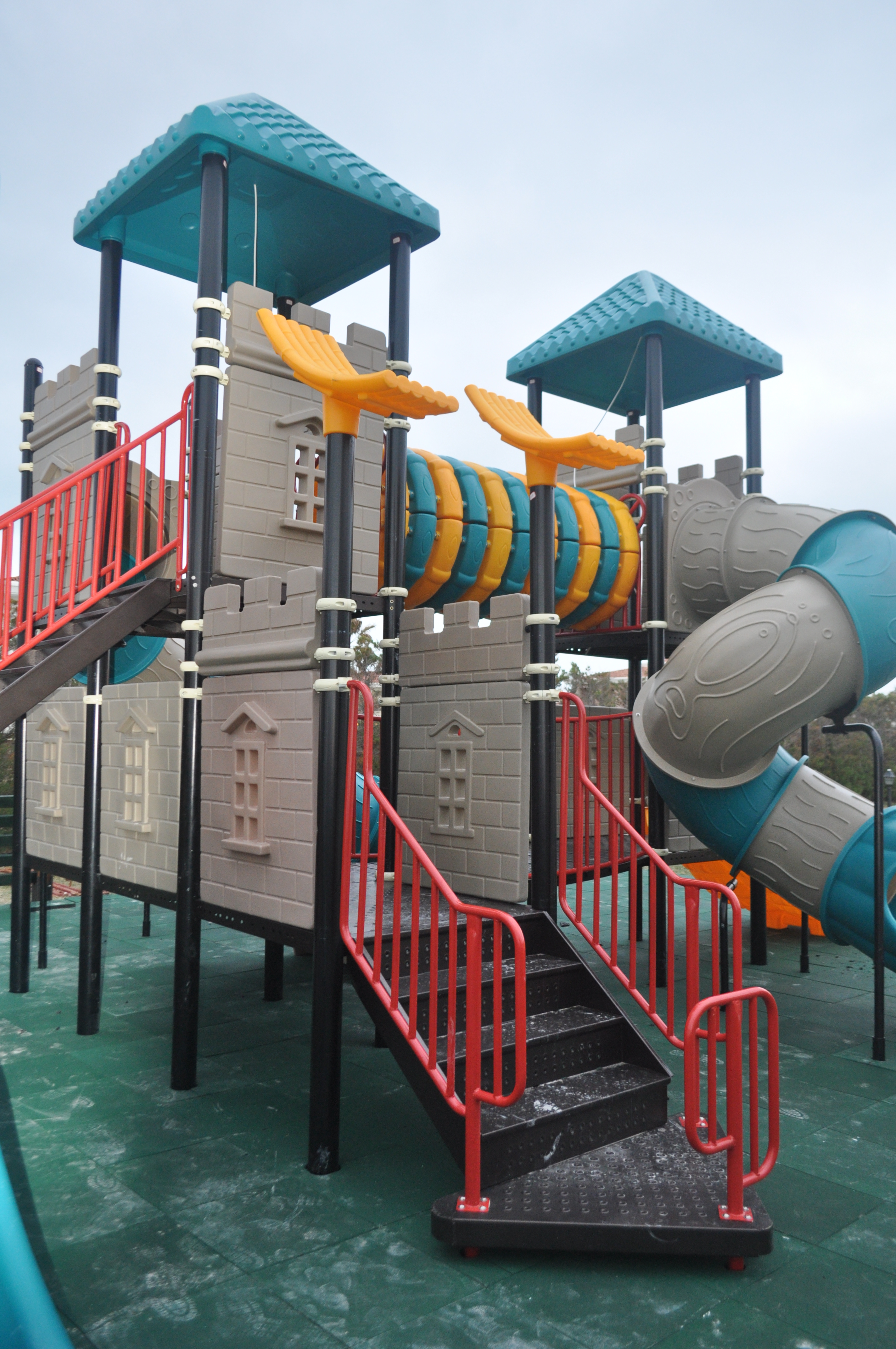 Mich outdoor playground 2203A (1)