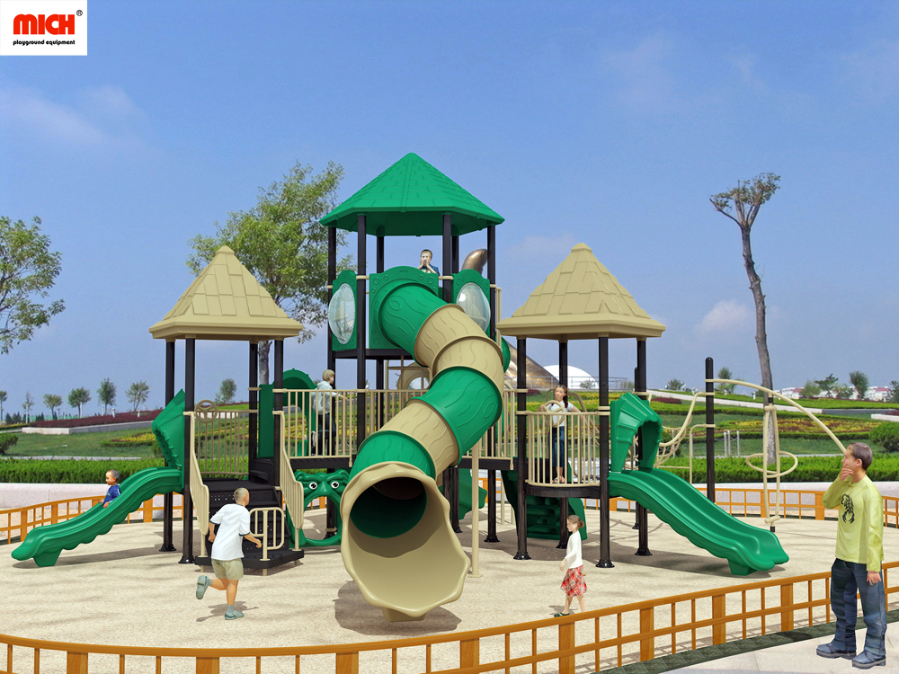 What Materials Help an Outdoor Playground Withstand Sun and Rain?